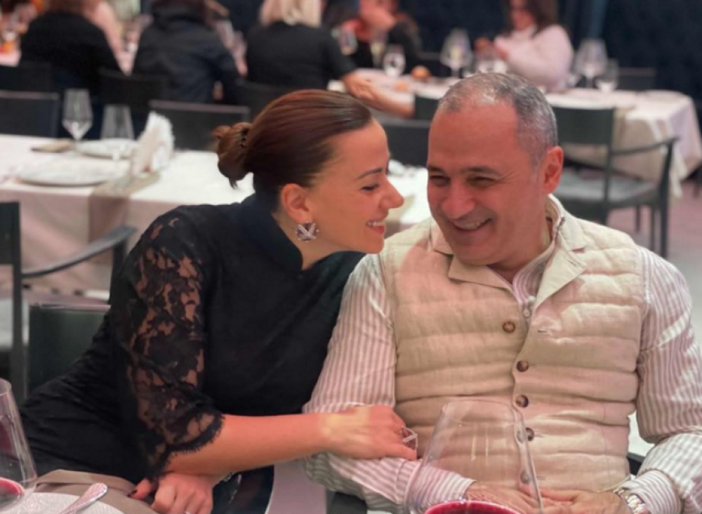 Դատախազությունը պահանջում է ԱԺ նախկին պատգամավոր Վահե Հակոբյանից հօգուտ ՀՀ-ի բռնագանձել 12 անշարժ և շարժական գույքեր, շուրջ 21 միլիոն դոլարին համարժեք գումար