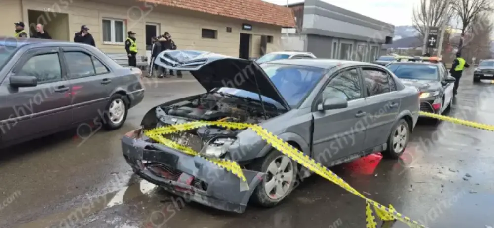 Վանաձորում բախվել են «Skoda»-ն և «Opel»-ը․ կա վիրավոր