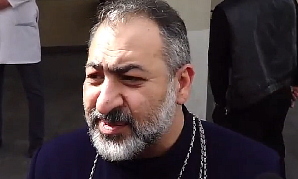 Աննախադեպ ծանր օրեր են, տա Աստված, որ բոլորս սթափվենք. Հայր Իսահակ