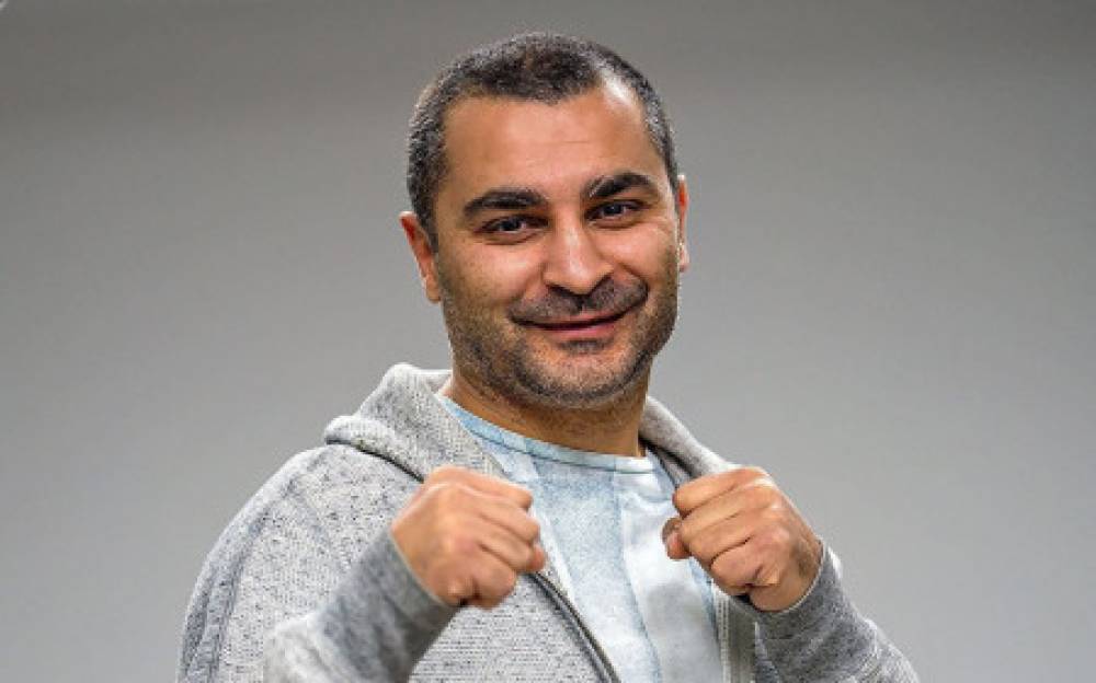 Այսօր բռնցկամարտիկ Վիկ Դարչինյանի ծննդյան օրն է