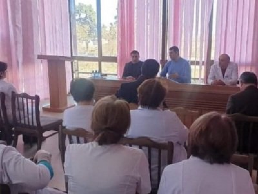 Արցախ ժամանած բժիշկ-փորձագետների խումբը այցելել է Մարտունու և Ասկերանի շրջանային բուժմիավորումներ