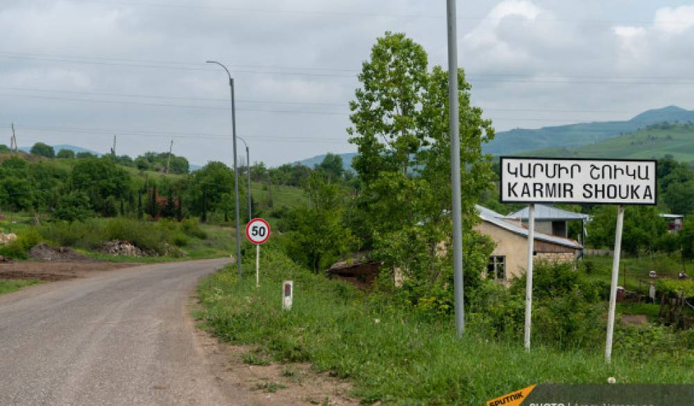 Ադրբեջանցիները կրակել են Կարմիր Շուկայի ուղղությամբ,երբ անցել է իրենց շարասյունը. Կրակոցները հնչել են 10-15 րոպե