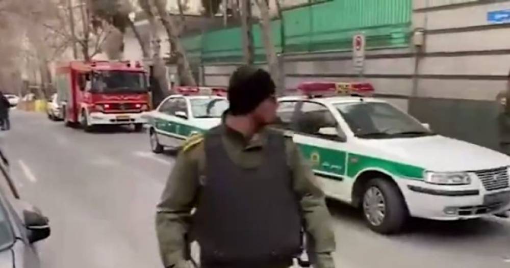 Թեհրանում հարձակվել են Ադրբեջանի դեսպանատան վրա. Սպանվել է դեսպանատան պահպանության համար պատասխանատու ադրբեջանական ուժային կառույցների աշխատակիցը (Video)