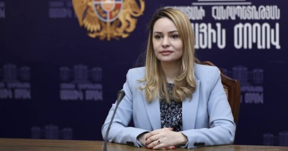 ՔՊ-ական Ղազարյան Սոնիկը Պրահայի փաստաթուղը հռչակել է որպես մեծագույն ձեռքբերում. լավ, էսքա՞ն «տnւպիցա»