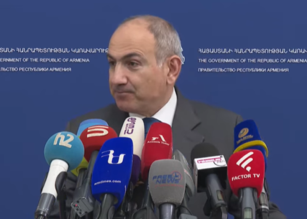 Ես վարչապետ եմ ձեր առջև, քաղաքացի չեմ, այդ փարեսցիությունն ինչի համար է. Փաշինյանը՝ եկեղեցու գործերում խառնվելու և Սահմանադրական կարգը խախտելու մասին