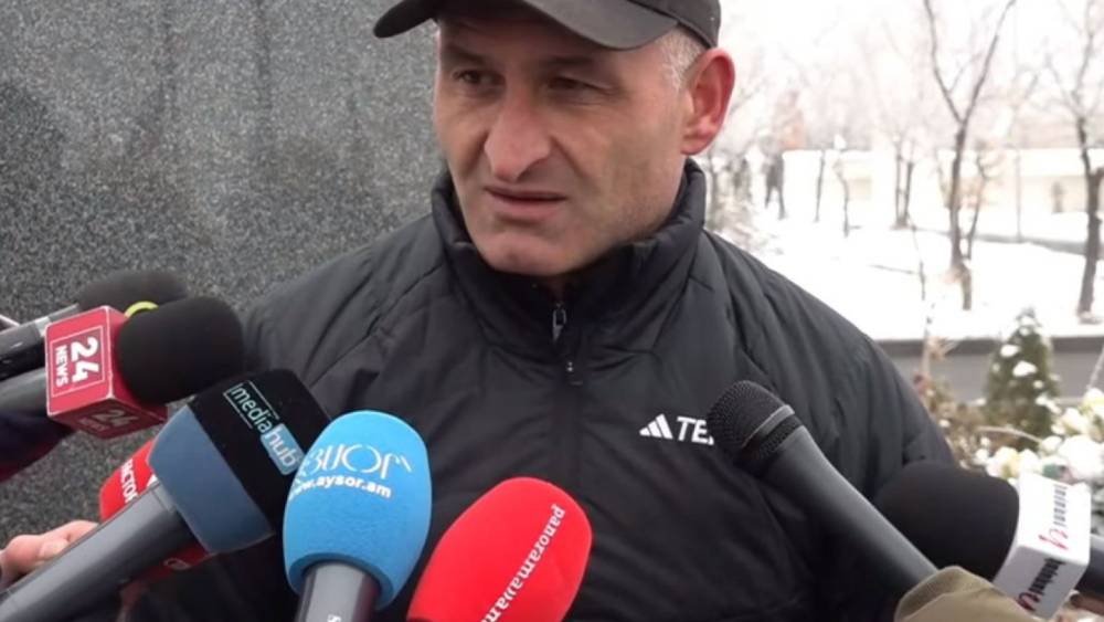 Փաշինյանը ծայրից ծայր սուտասան է. Զոհված զինծառայողի եղբայր