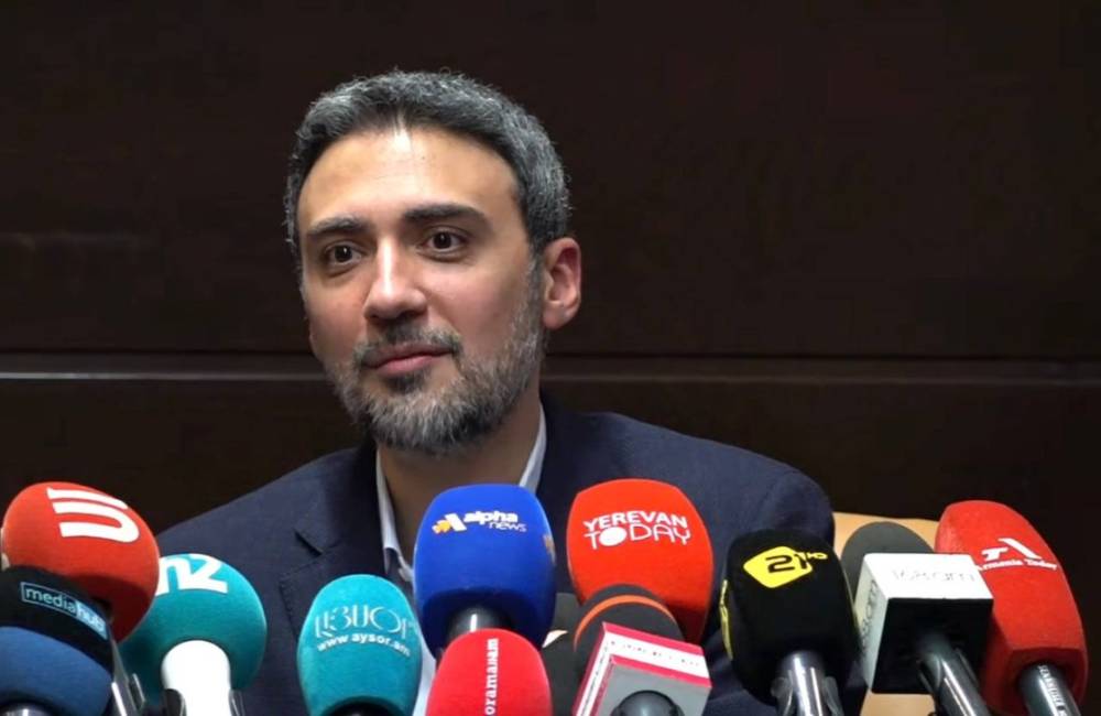 Քննիչն ու դատախազն ասում էին՝ եթե Սամվել Կարապետյանի նկատմամբ տնային կալանք կիրառվի, նա կկարողանա լքել Հայաստանը. Սամվել Կարապետյանը սկսեց ծիծաղել, ծիծաղեց նաև դատավորը. փաստաբան