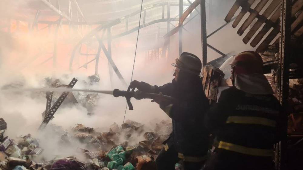 Հրդեհ է բռնկվել Շերամի փողոցում.Հրդեհի վայր է ժամանել 18 մարտական հաշվարկ