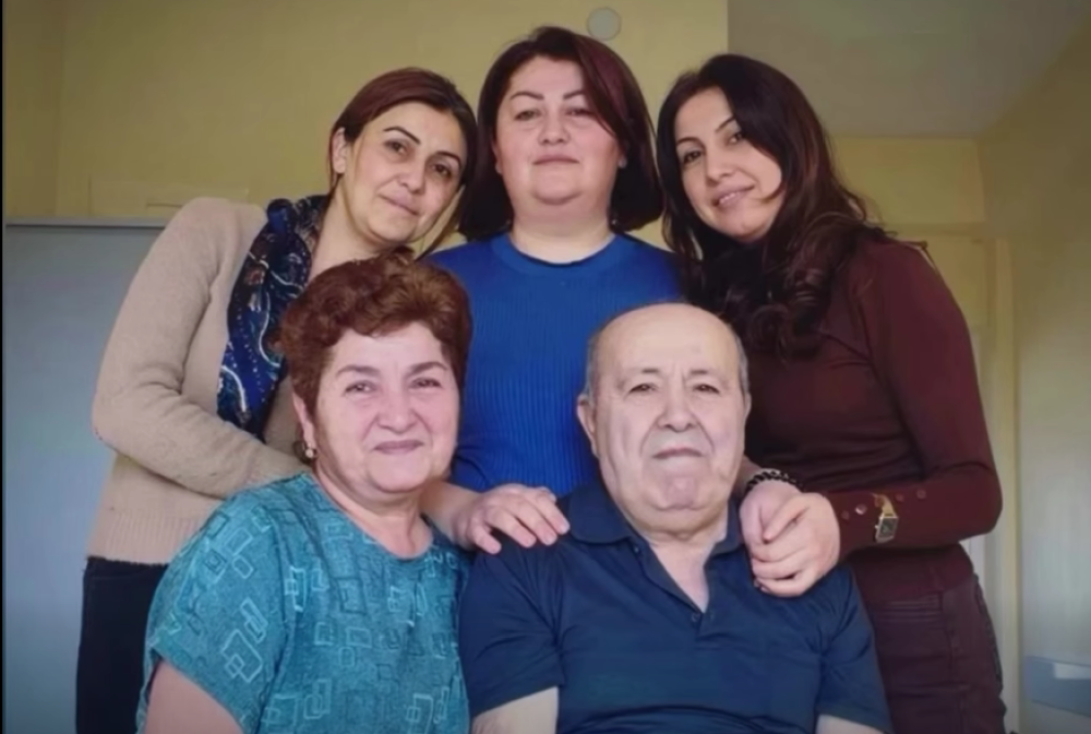 «Ու դեռ կապրենք հազար գարուն․․․»․ Վագիֆ Խաչատրյանը՝ ընտանեկան լուսանկարում