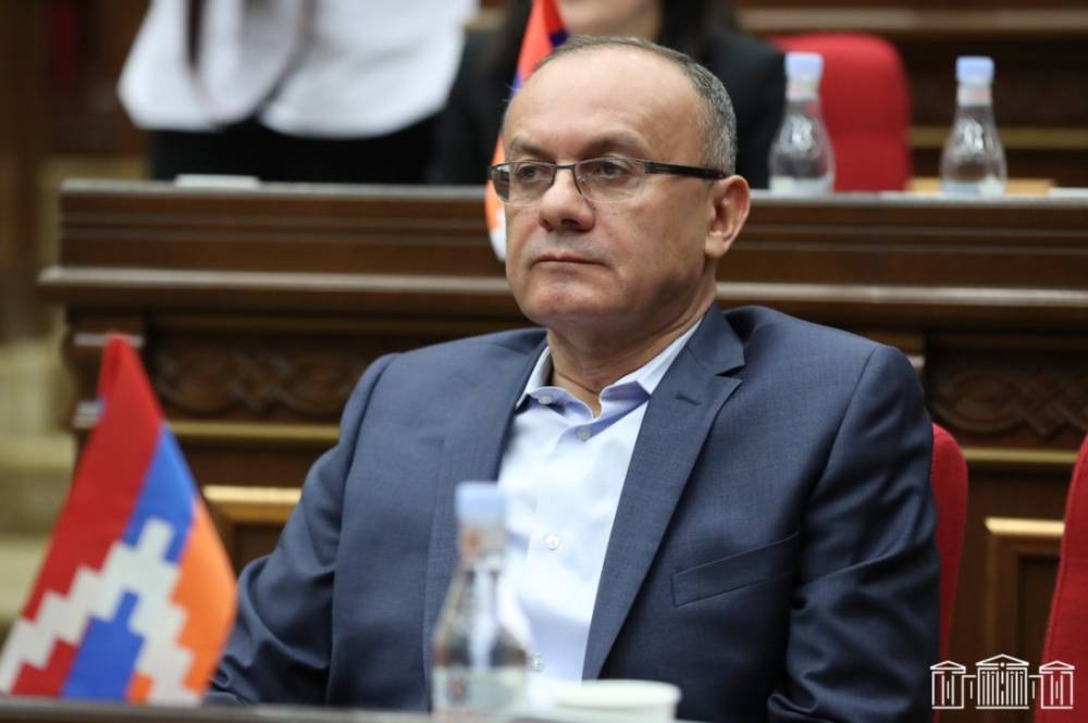 Ես հավատում եմ` բանակը այն կառույցն է, որ կարող է պատշաճ ուշադրության պայմաններում ամենաարագը վերականգնել իր ուժն ու հեղինակությունը. Սեյրան Օհանյան