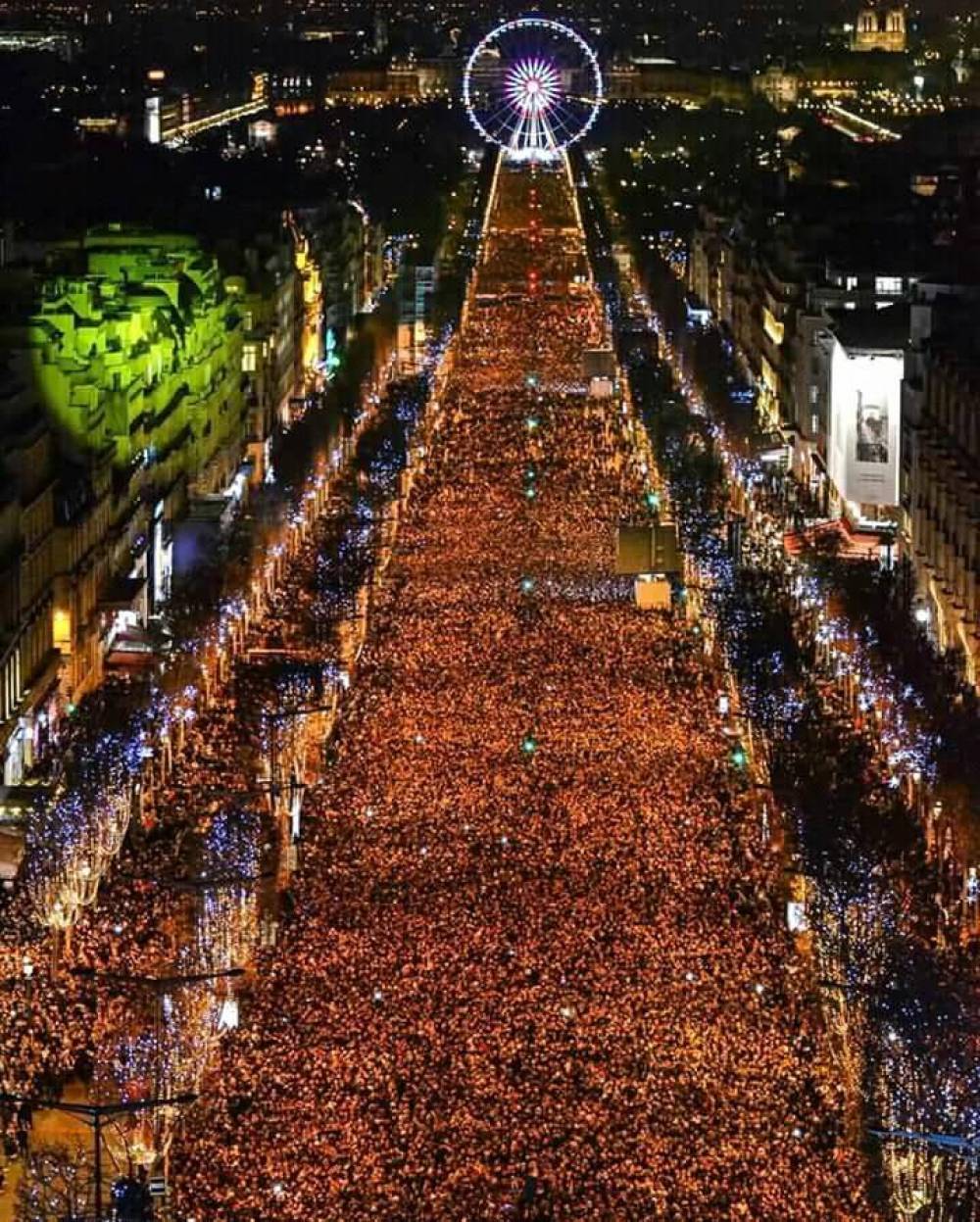 Խենթացած Փարիզ․ ինչպես էին ֆրանսիացիները տոնում իրենց հավաքականի հաղթանակը (լուսանկարներ, տեսանյութ)