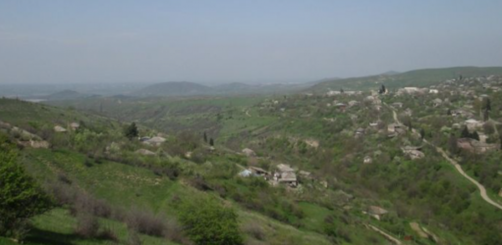 Ադրբեջանցիները մշակում են Վազաշենի հարյուրավոր հեկտար հողերը
