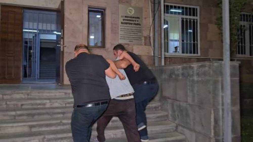 Օշականի ձորում հրազենային վնասվածք էր պատճառել համագյուղացուն. հանցագործությունը բացահայտվել է