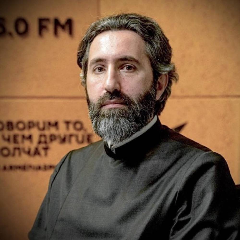 Սուրբ Եկեղեցու դեմ սանձազերծված այս պայքարը տիրել է ողջ աշխարհին. նպատակը մեկն է՝ ճշմարիտ և սուրբ հավատքի խորտակում. Հայր Ասողիկ