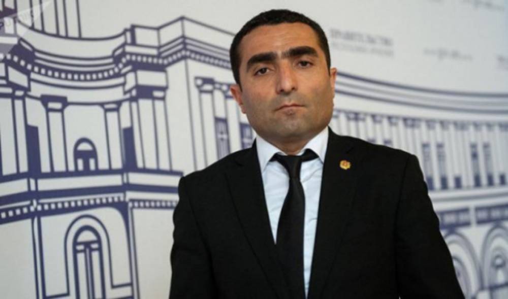 Ռոմանոս Պետրոսյանն ազատվել է պետական վերահսկողության ծառայության ղեկավարի պաշտոնից