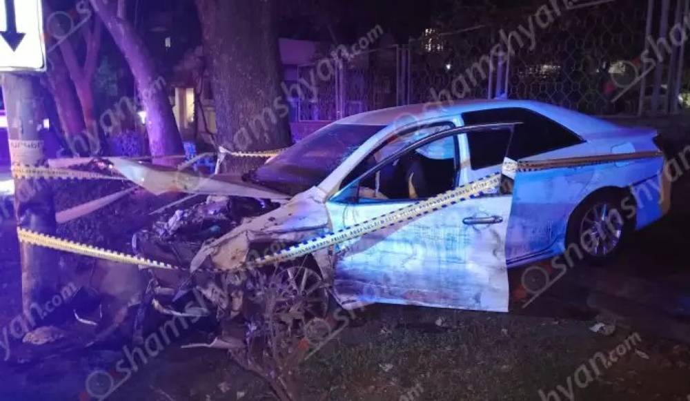Երևանում բախվել են «Audi A04»-ը և «Toyota Camry»-ն․ կան վիրավորներ
