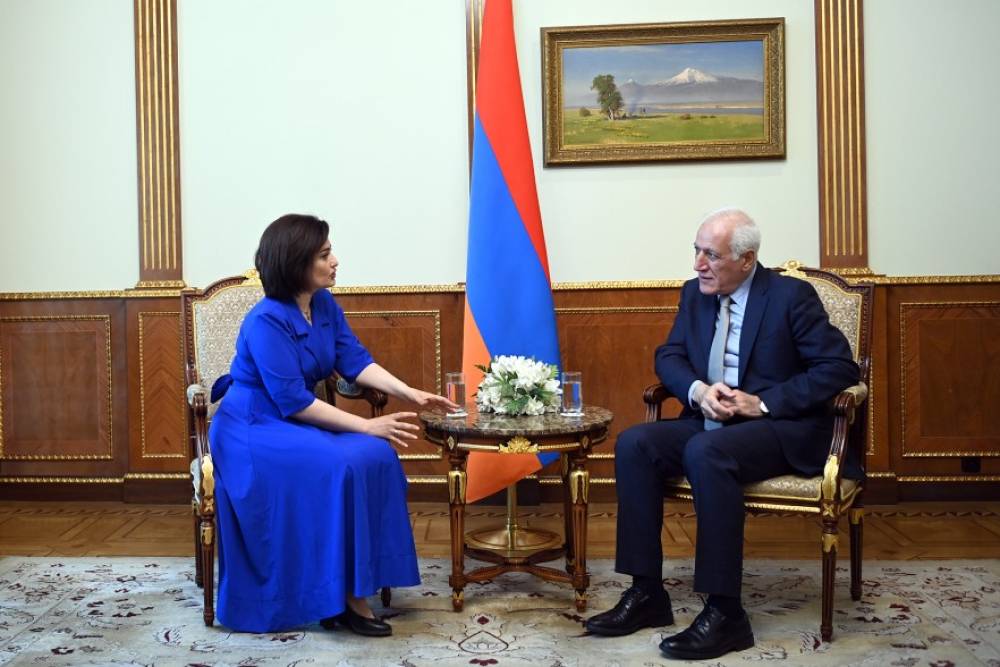 «Վեոլիա Ջուր» ընկերության տնօրենը Վահագն Խաչատուրյանին հավատացրել է, թե իրենց ծրագրերը միտված են ջրամատակարարման համակարգի բարելավմանը
