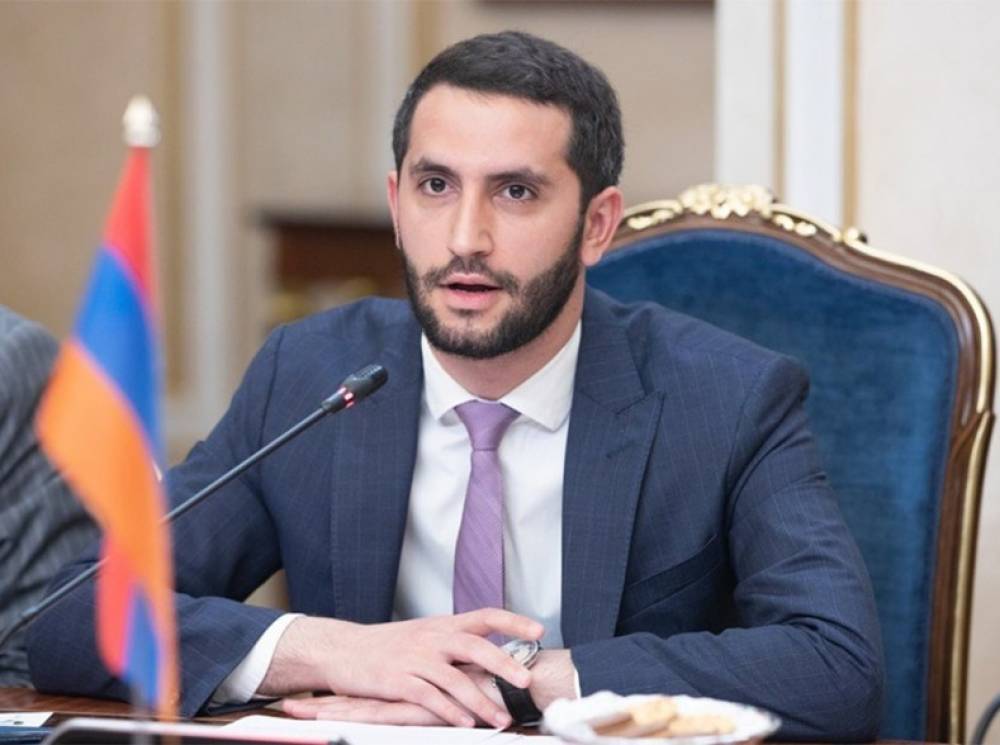 «Չտրվել սադրանքներին, հավատով ու աղոթական ոգով համախմբվել». ՔՊ-ական Ռուբինյանը հերթական գրառումն է արել ընդդեմ Վեհափառ Հայրապետի ու Եկեղեցու