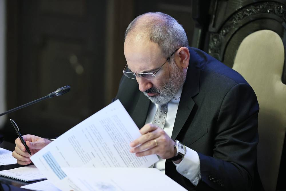 Հիմա. Փաշինյանը վերադարձել է արձակուրդից. նա վարում է նիստը