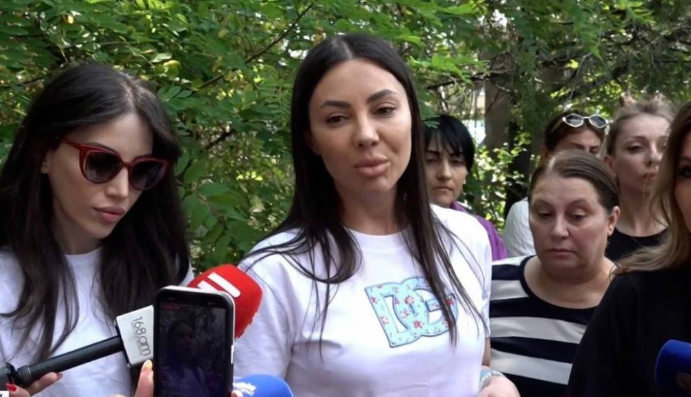 Բոլորի դատավորն Աստված է. վստահ եմ՝ սա էլ է անցնելու, բայց ժողովուրդը պետք է հասկանա՝ մեր երկրում անդառնալի բաներ կարող են լինել. Գագիկ Ծառուկյանի դուստր