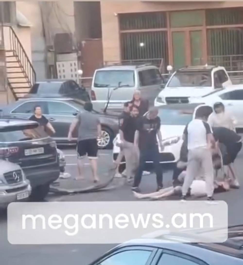 Կրակոց, վրաերթ և հարվածներ գետնին ընկած տղամարդուն. ինչ է կատարվել Վաղարշյան փողոցում