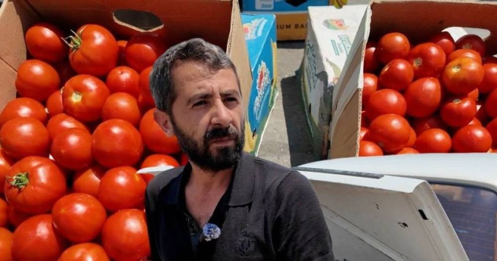 «25 կգ պոմիդորը 1500 դրամ ա, դրանով կարացա՞ ապրել, լույս, վարկ տալ». շուկայի աշխատակից (Video)