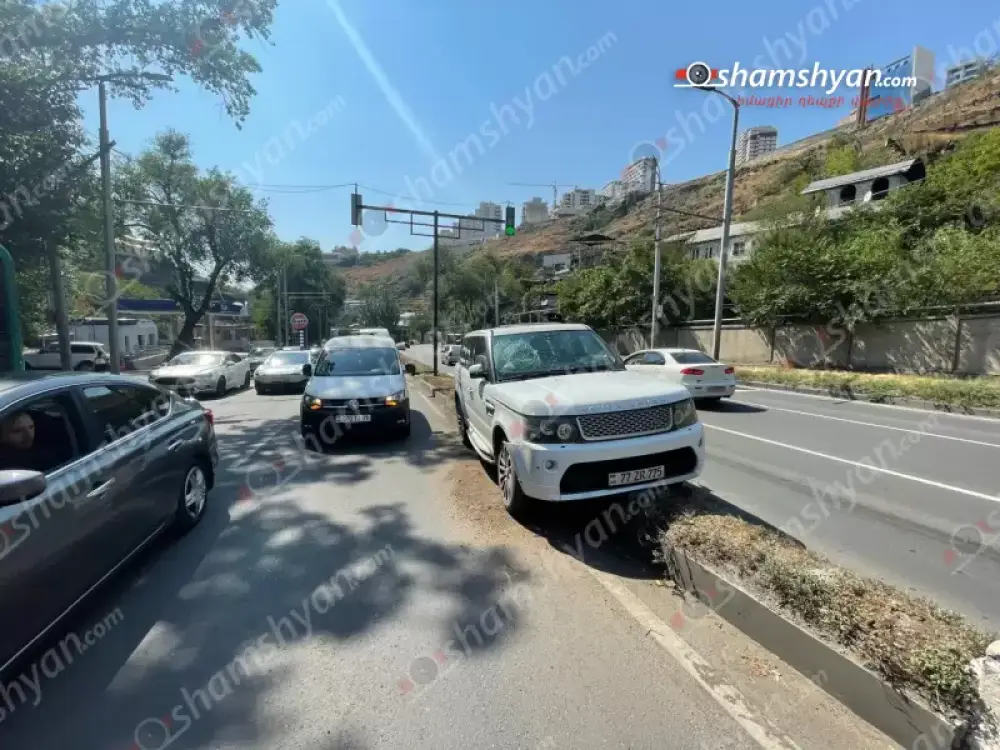 «Range Rover»-ը «Բելաջիո» ռեստորանի հարևանությամբ հայտնվել է բաժանարար գոտու գազոնում. վիրավոր կա