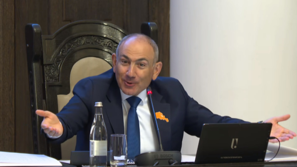 ԱԺ, հարց ու պատասխան, մի քիչ նեռվայնանալ, մոռանալ, բան անել, հետո մեկ էլ՝ հոպ, գալիս է Նոր Տարին. Փաշինյան