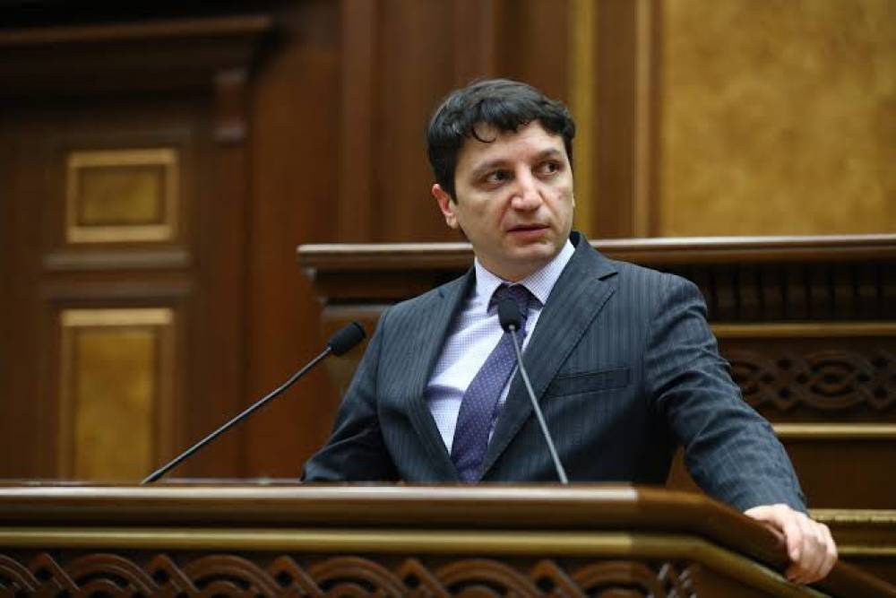 Ֆին.Նախարարի մասով դատարանի պարտադրանքով հարուցված վարույթը շուրջ 7 ամիս է՝ տեղից չի շարժվում. «Ժողովուրդ»