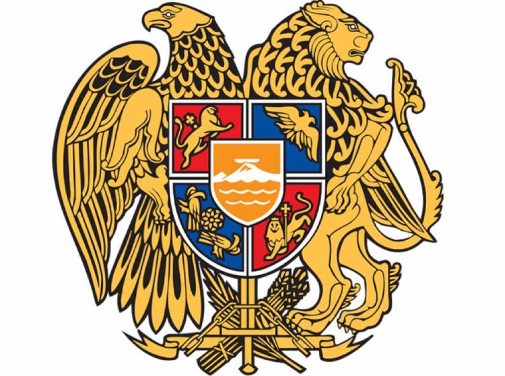 Պետական կառույցում շապիկի վրա ՀՀ գերբի նկար ունեցող աշխատակցին ուղարկել են տուն