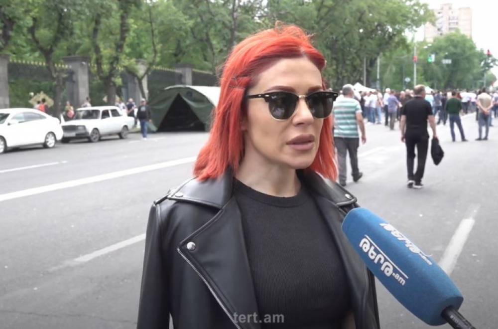 ՔՊ-ական պատգամավորները մերժեցին Բագրատ Սրբազանի մեկնած ձեռքը. Ագնեսա Խամոյան (տեսանյութ)