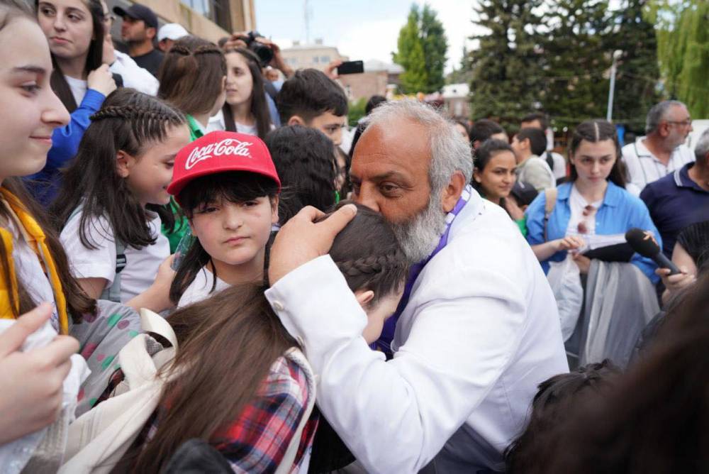 Չնայած իշխանության արգելքներին՝ «Երազ իմ երկիր հայրենի». «Տա լույս» երգչախմբի գեղեցիկ կատարումը` Գյումրիում