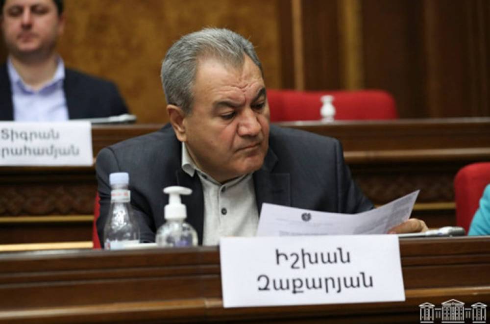 ԱԺ պատգամավոր Իշխան Զաքարյանին, կնոջը, որդուն ու հարսին հունիսի 17-ին հրավիրել են Գլխավոր դատախազություն․ 755 մլն դրամի չափով արգելանք է դրվել պատգամավորի գույքի վրա․ Hetq.am