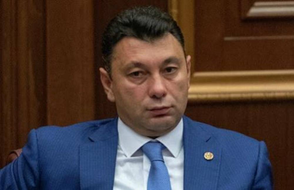 Եկեղեցու դեմ պայքարելով՝ նիկոլիստները թևակոխում են Երրորդ Հանրապետության քանդման վերջին փուլը