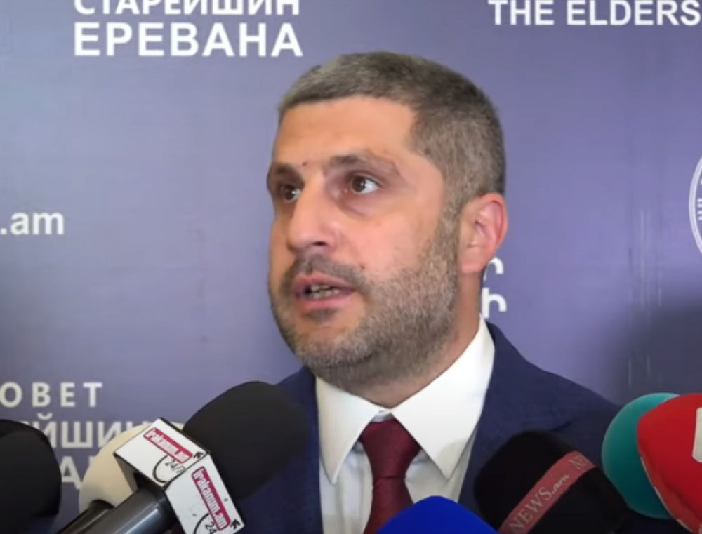 Այդ նույն խցանման մեջ մենք էլ ենք մնում. տրանսպորտի համար պետք է առանձին գիծ լինի. Երևանի փոխքաղաքապետ