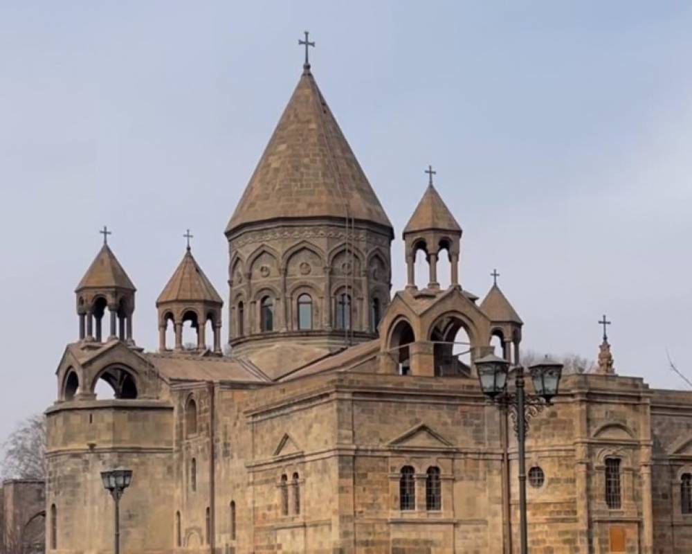 «Թող Աստված ունկնդիր լինի մեր աղոթքներին». հունիսի 30-ից հուլիսի 4-ը կմատուցվի Սուրբ և Անմահ Պատարագ՝ գերյալների ազատության, նեղյալների մխիթարության և հայրենի երկրի խաղաղության համար