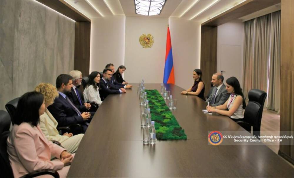 ԱԽ քարտուղարը կարևորել է ՀՀ-Լեհաստան հարաբերությունների բազմաոլորտ զարգացումը երկկողմ մակարդակում