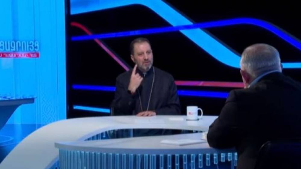«Այս նախկին հոգևորականը դավաճшն և մшտնիչ Հnւդայի կատարյալ հետնորդներից է, nւրացnղ տեսակ»