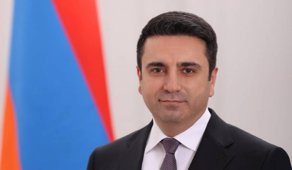 Ա՜խ, ինչ սիրուն բան է քաղաքականությունը և որքա՜ն դաժան նրանց համար, ովքեր իրենց դասերը չեն սովորում