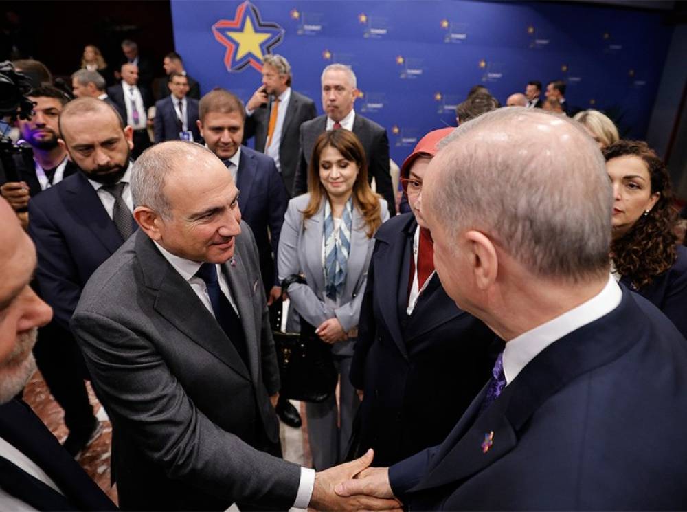Ովքեր են Նիկոլ Փաշինյանի հետ գնացել Թուրքիա