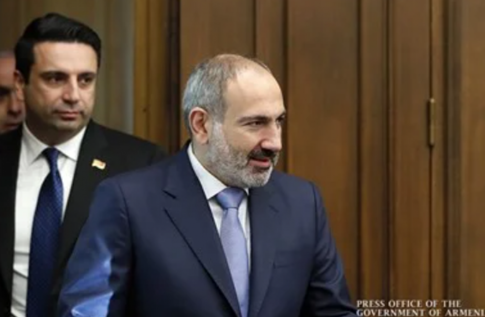 Ի՞նչ է վստահեցրել Ալենը Նիկոլին. «Իրավունք»