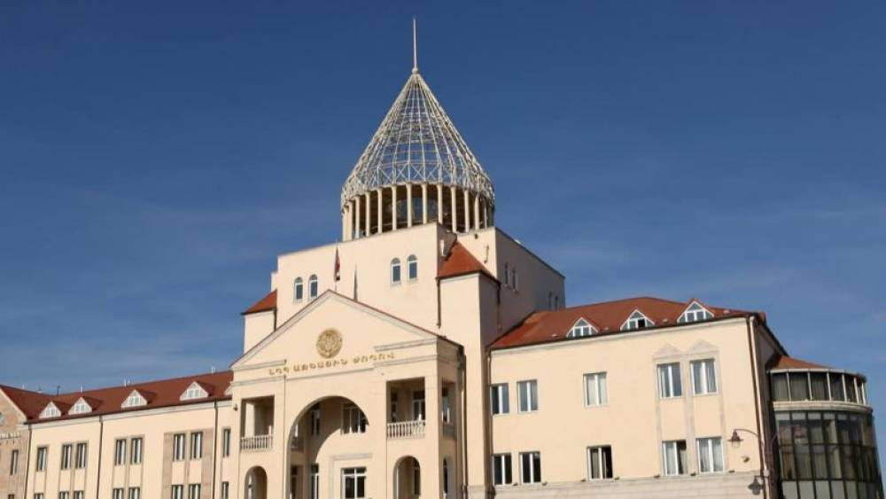 Հայաստանի իշխանությունների քաղաքական մոտիվացված այս քայլը դիտում ենք որպես փորձ՝ լռեցնելու Արցախի օրինական ներկայացուցիչներին. Արցախի ԱԺ