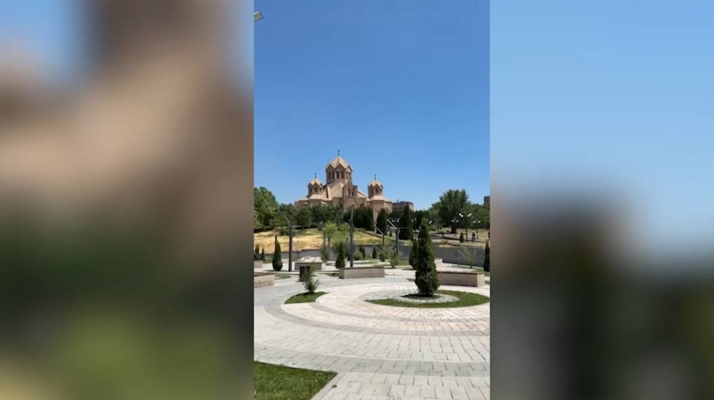 Ղողանջում են Երևանի, Գյումրու, Էջմիածնի եկեղեցիների զանգերը