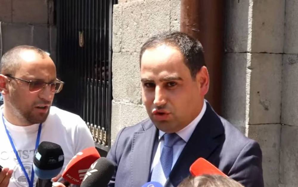 «Ես պետք է խմբագրե՞մ իմ կյանքի նախորդ ընթացքը, չեմ խմբագրելու». Դավիթ Խուդաթյանը՝ 2019-ին «Արցախը Հայաստան է և վե՛րջ, տոնդ շնորհավոր, Արցախ» գրառման մասին