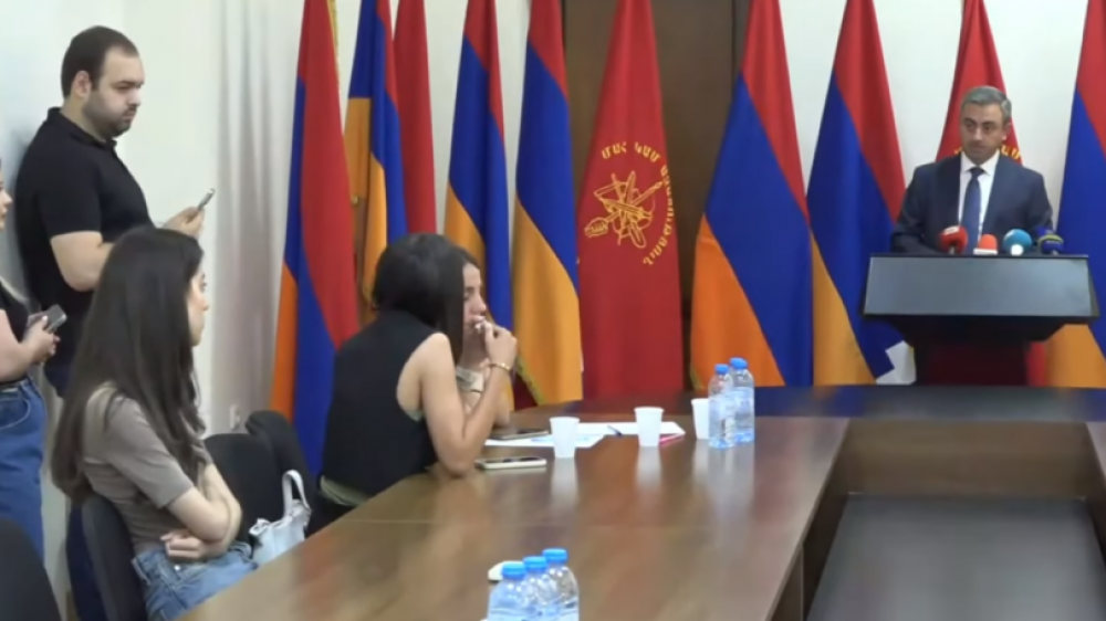 Ասացինք՝ մենք այս պահին իմպիչմենտ չենք սկսում, դրա համար բավարար ստորագրություններ չունենք. Իշխան Սաղաթելյան