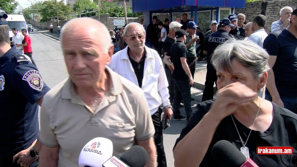 Նիկոլը երևի տեղյակ էլ չի. տո լավ էլ գիտի. քասախցիները Փաշինյանի համար վիճեցին