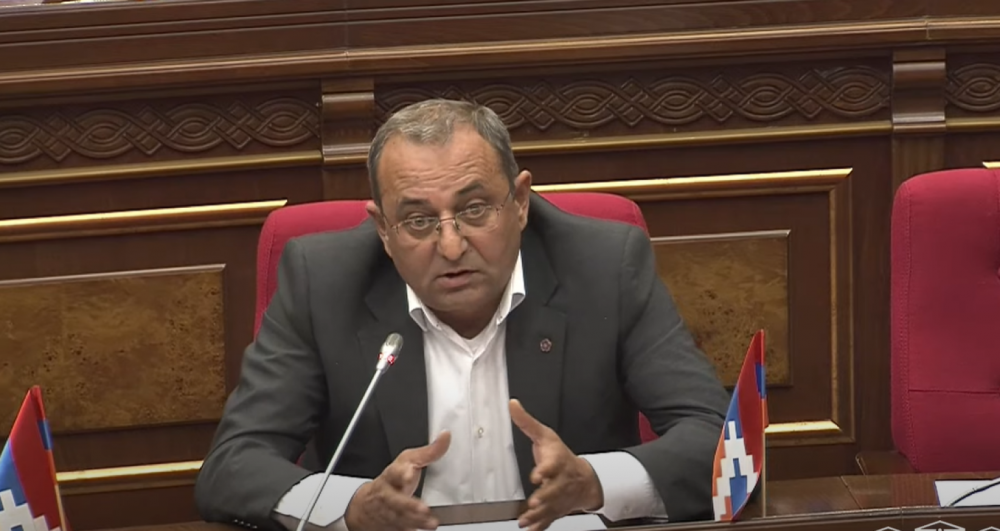 Փաշինյանն ԱԺ ամբիոնից սպшռնաց, հետո գլխավոր դատախազն էլ ափալ-թափալ հագուրդ տվեց այդ սպшռնալիքներին, ինչո՞ւ եք իմ մասով հարցը քննարկման դրել վերջում. Մինասյան (տեսանյութ)