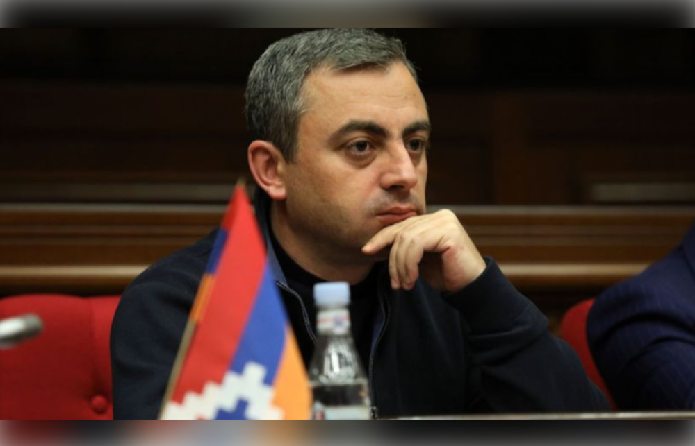 Ինչպես ենթադրվում էր, ընտրություններից հետո Հայաստան ժամանած առաջին պաշտոնյան ադրբեջանցի էր. Սաղաթելյան