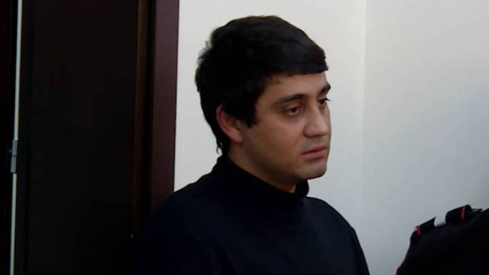 Ազատի զինվորական կացարանի գործող մեղադրյալ Եղիշե Հակոբյանի կալանքը երկարաձգվեց