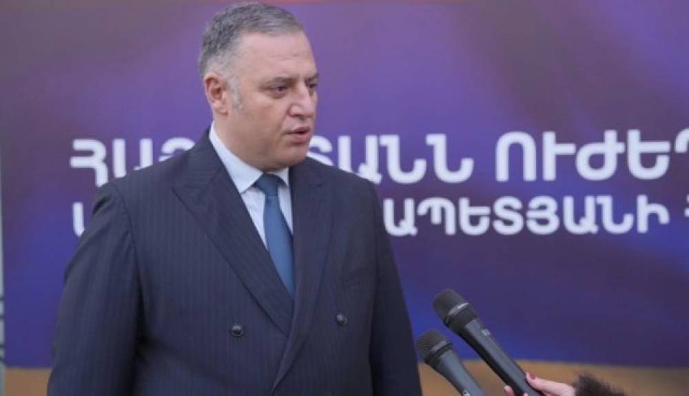 Մեր երկրում օրենքը դադարել է գործել, պետական ինստիտուտները մեկ մարդու կամքին են ենթարկվում. Արթուր Միքայելյան